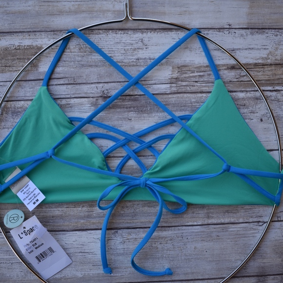 L*Space SWIM JOJO Reversible Bikini Top - Picture 6 of 8